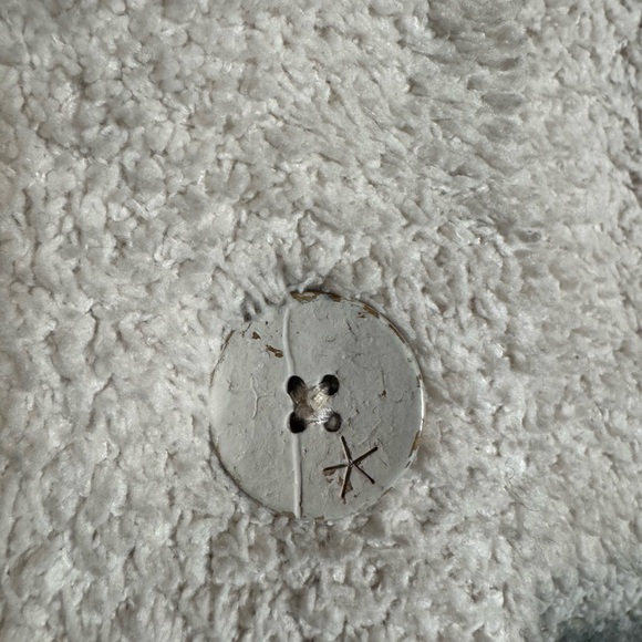 BAREFOOT DREAMS Shearling Buttoned Jacket – Stone – Size Large - Picture 3 of 4